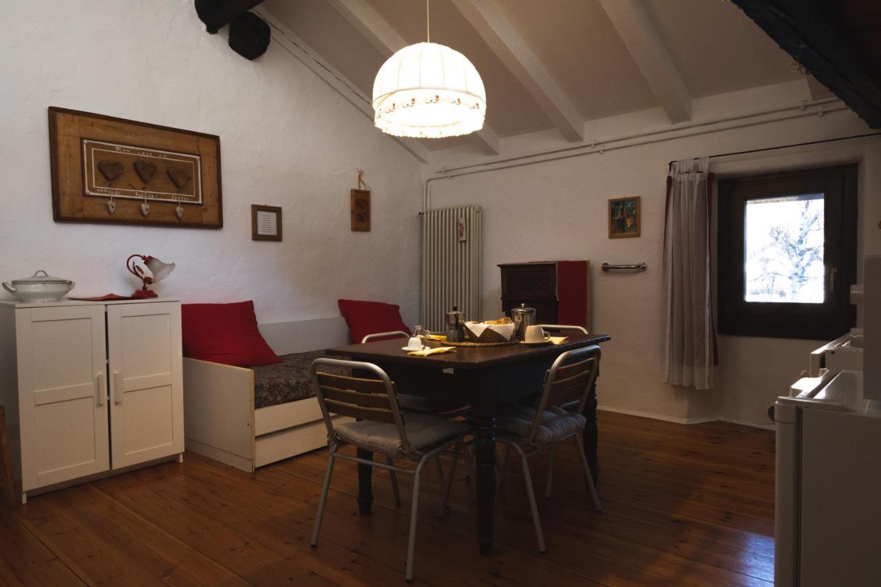 Cascina Des Religieuses Apartment Aosta Exterior photo